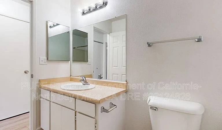 1450 E Cotati Ave #3 — Photo 10