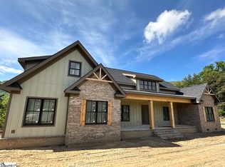 2 Flintfire Ln, Landrum, SC 29356