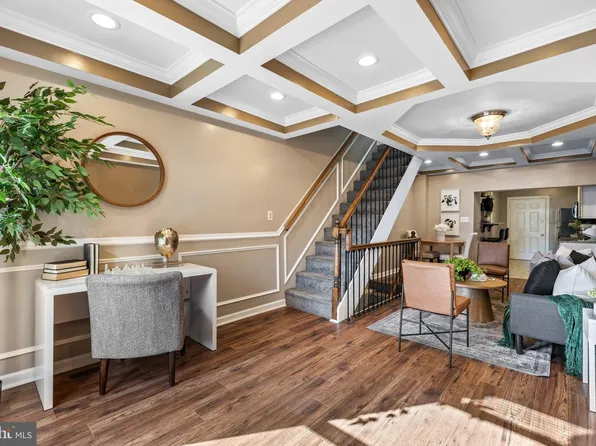 926 W Pratt St, Baltimore, MD 21223