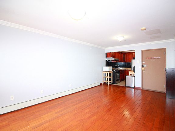 2nd image of 31-12 Union St APT 2B