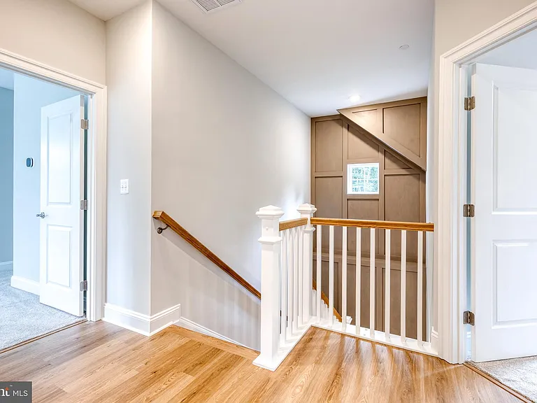 610 Echo Cove Dr — Photo 42