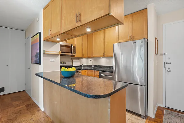Rented by Brown Harris Stevens | media 4