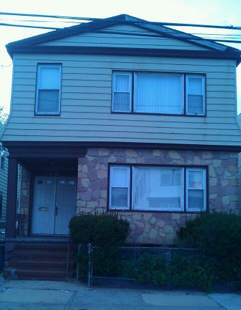 1st image of 143-145 Leslie St