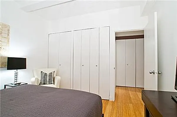 Rented by Global Realty Opportunities | media 36