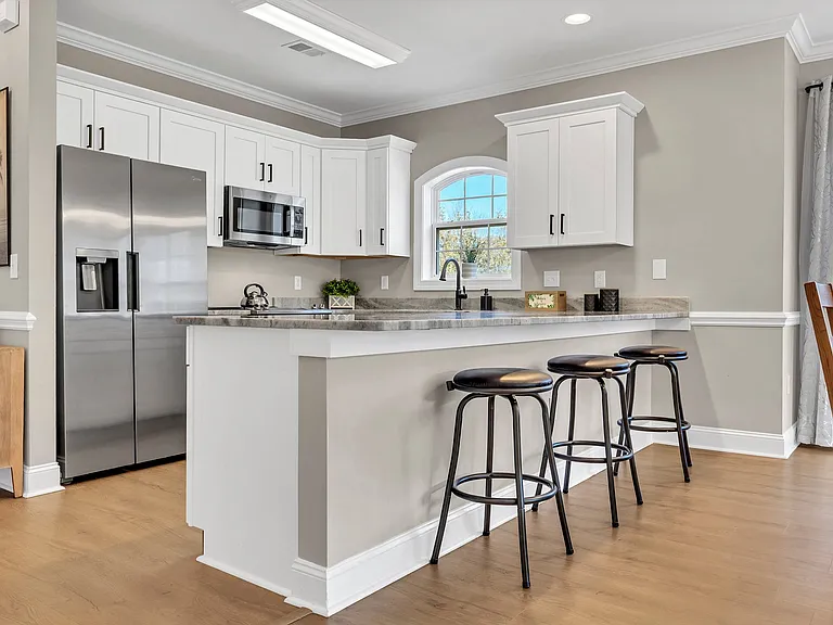 4872 Dahlia Ct #201 — Photo 32