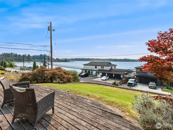 1201 E Lakeshore Drive, Lake Stevens, WA 98258