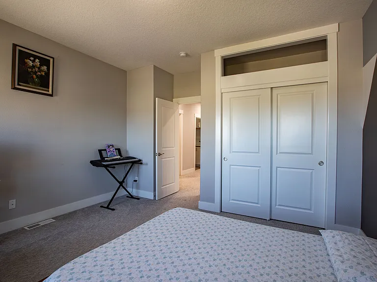 16824 SW Rockhampton Ln — Photo 28