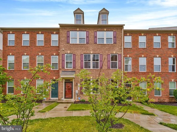 10911 Clerkenwell Aly, Waldorf, MD 20603