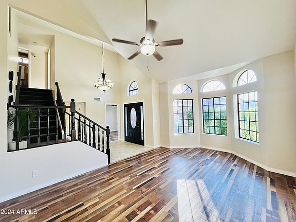 5th image of 5673 W Dublin Lane