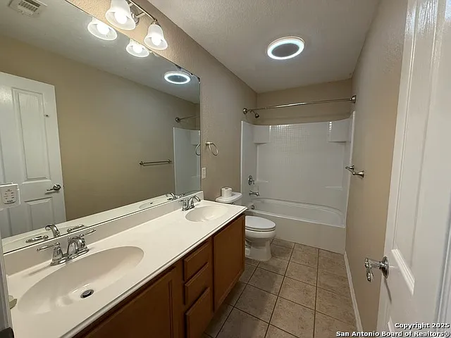3708 Greenridge — Photo 23
