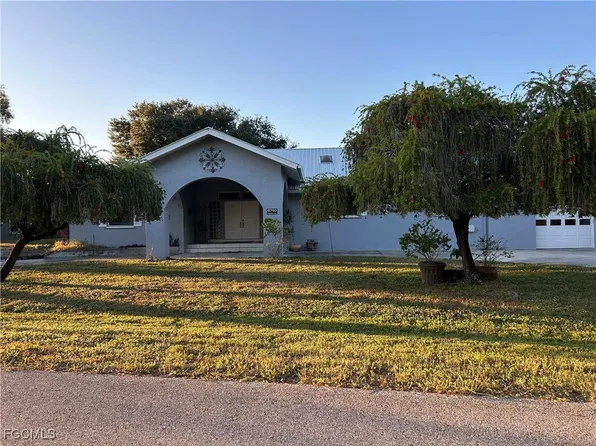 6740 Cherokee Ave, Fort Myers, FL 33905