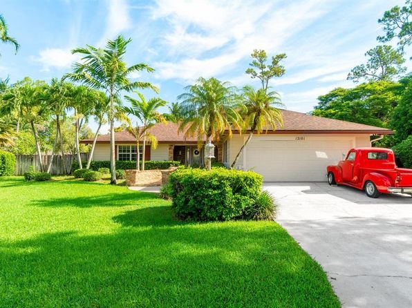 12101 Tumbleweed Ct