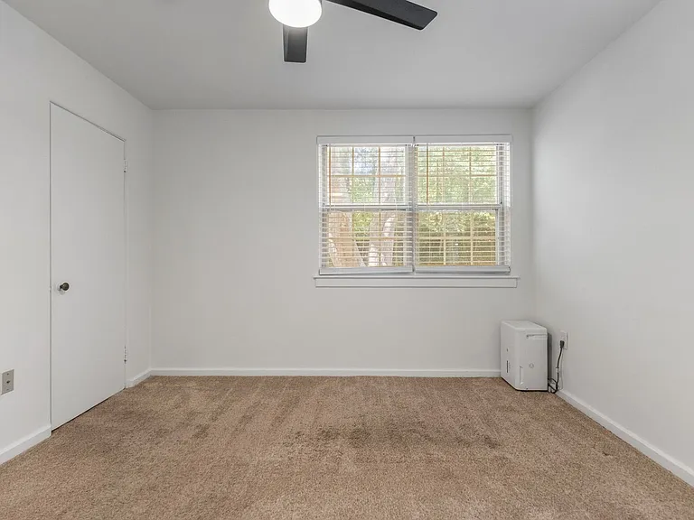 53 Faris Cir — Photo 20