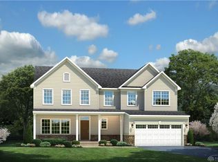 2630 Blueflag St, Tipp City, OH 45371