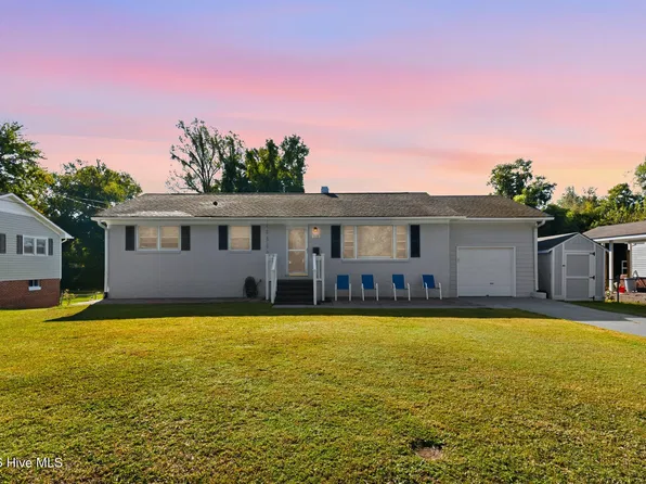 318 White Oak Street, Jacksonville, NC 28540