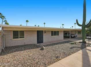1 S Fluorite Dr, Tucson, AZ 85745