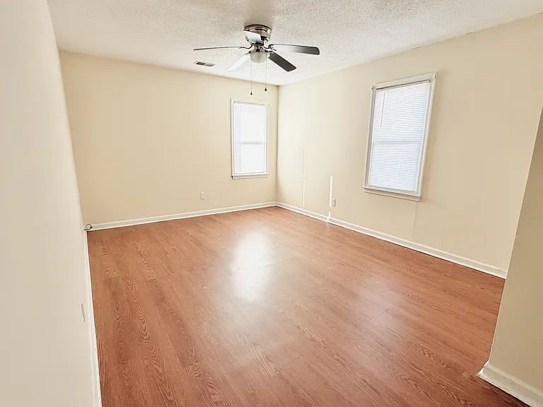 42 N Crossing Ct — Photo 22