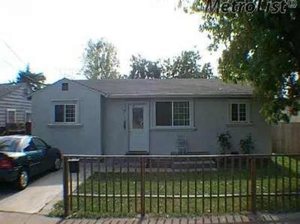 2552 W Acacia St, Stockton, CA 95203