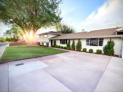 550 W Saratoga Dr, Saint George, UT, 84790