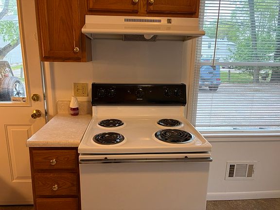 4th image of 4624 Secor Rd #4624