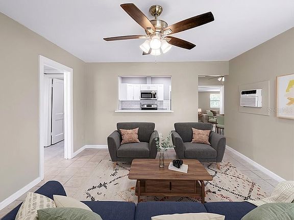 3rd image of 203 5TH AVENUE NW