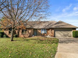 3839 N Kenna Ct, Springfield, MO 65803