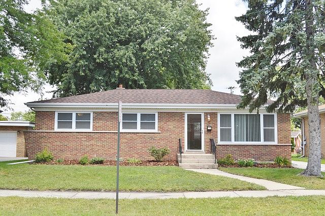 1st image of 328 E 171st Pl
