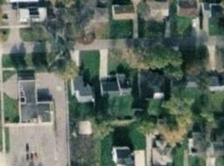 19731 Goldwin Dr, Southfield, MI