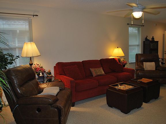 3rd image of 13671 Wm Davis Pkwy W