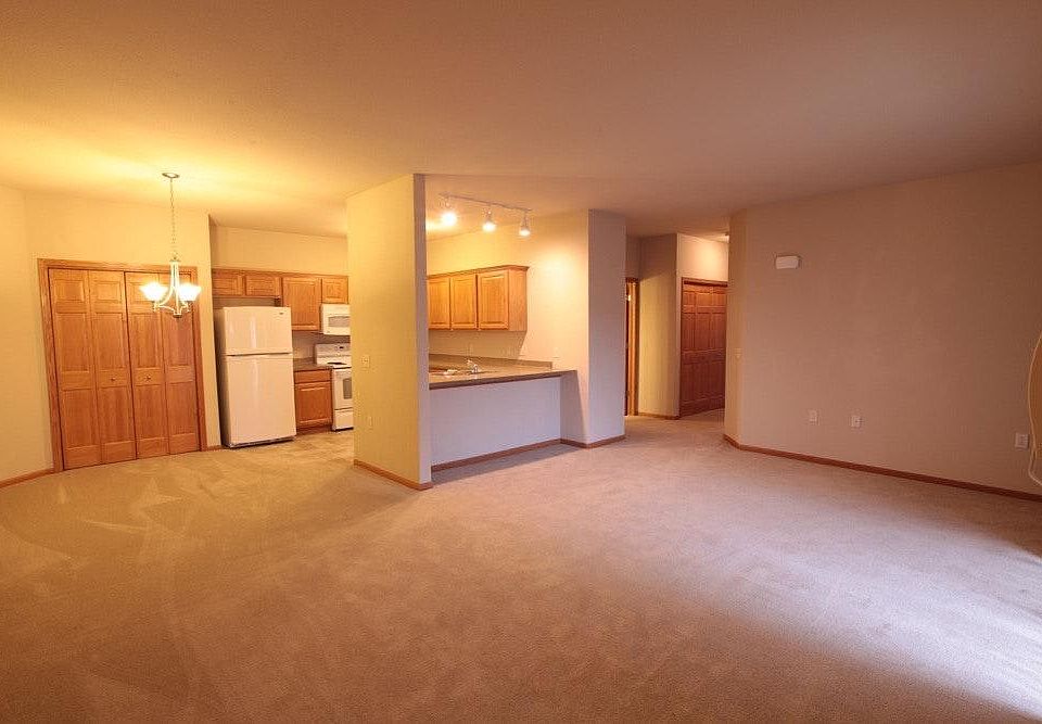 Spacious Living Area