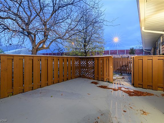 3rd image of 8127 Puritan Dr #46-B