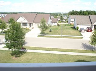 704 Herndon Dr APT 202, Madison, WI 53718