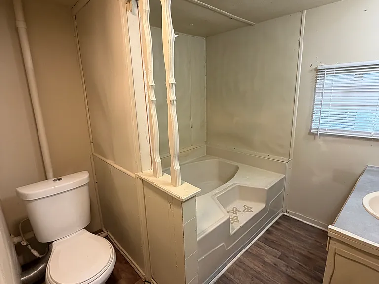 5435 Fannett Rd #33 — Photo 8