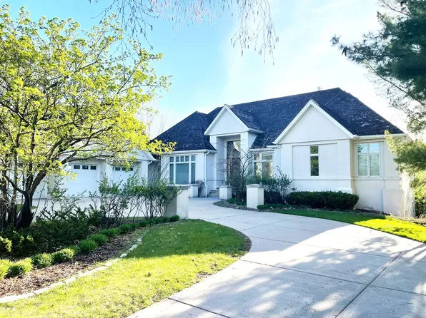 18359 Bearpath Trl, Eden Prairie, MN 55347