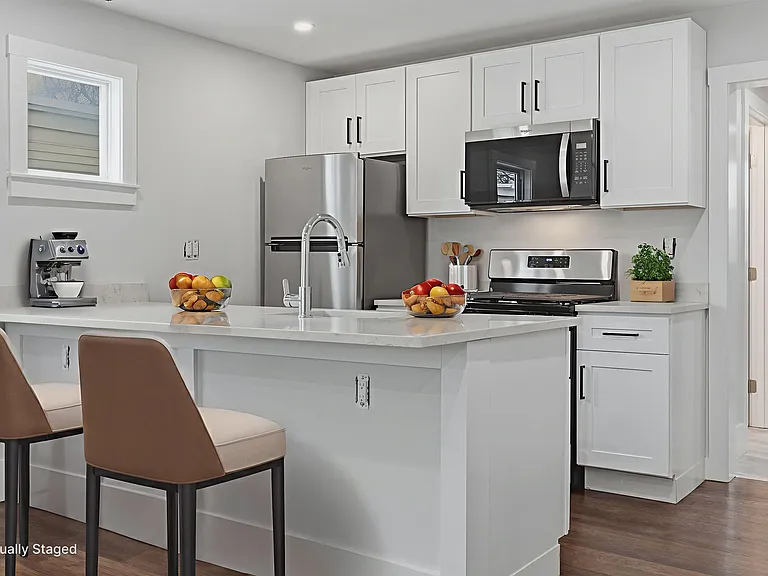 18 Ronan St #2 — Photo 16