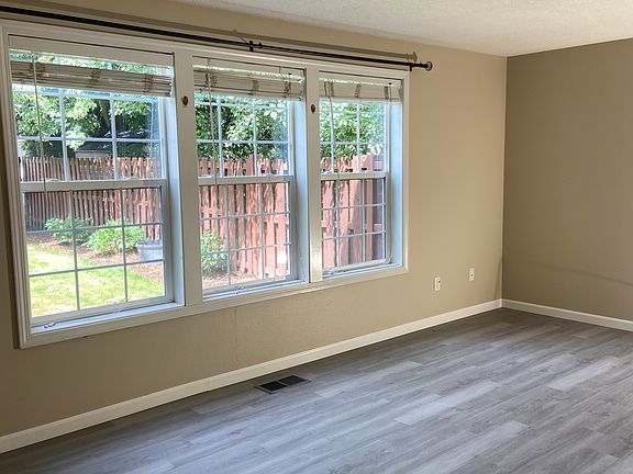 Living/Dining Room combo