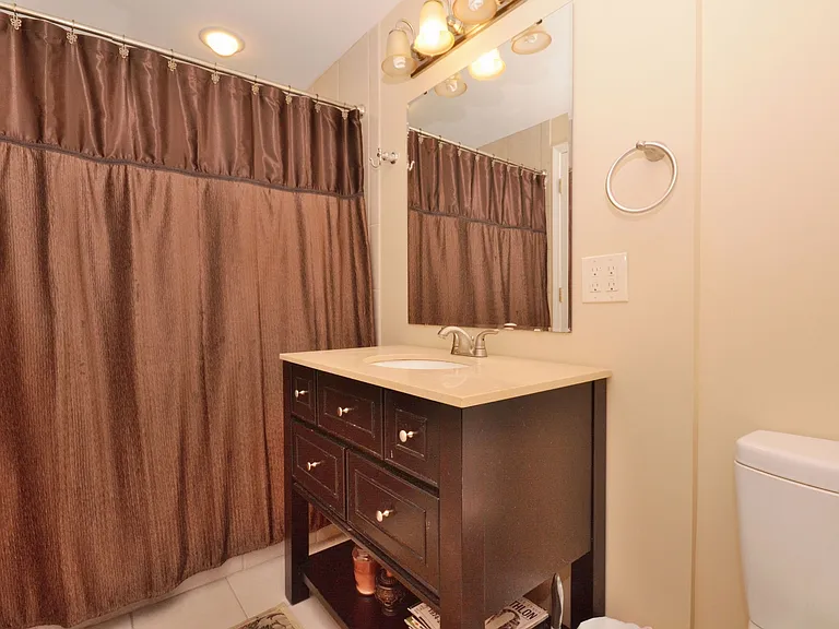 6321 Southwood Ave #4 — Photo 9