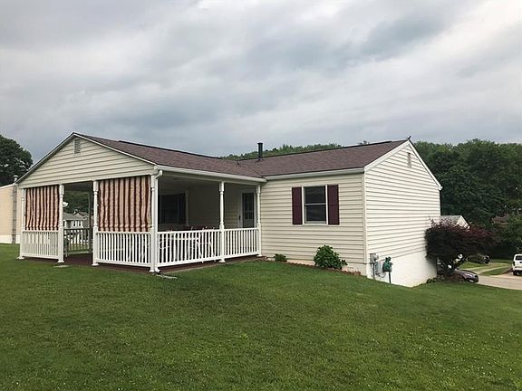 3rd image of 538 Waterbury Dr