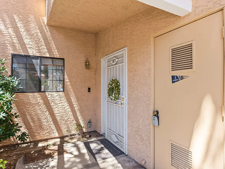 2851 S Valley View Blvd #1071 — Photo 3