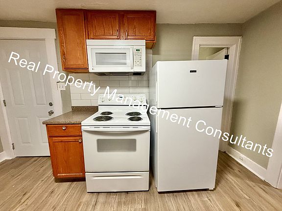 5th image of 1708 Metropolitan Ave Unit B