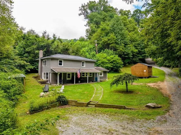2601 Mountain Dale Road, Vilas, NC 28692