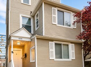 1014 Garnett Pl, Evanston, IL 60201