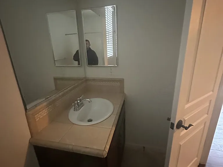 1741 E Alcala Dr — Photo 17