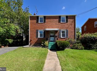 816 Chillum Rd, Hyattsville, MD 20783