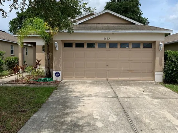 8425 Deer Chase Dr, Riverview, FL 33578