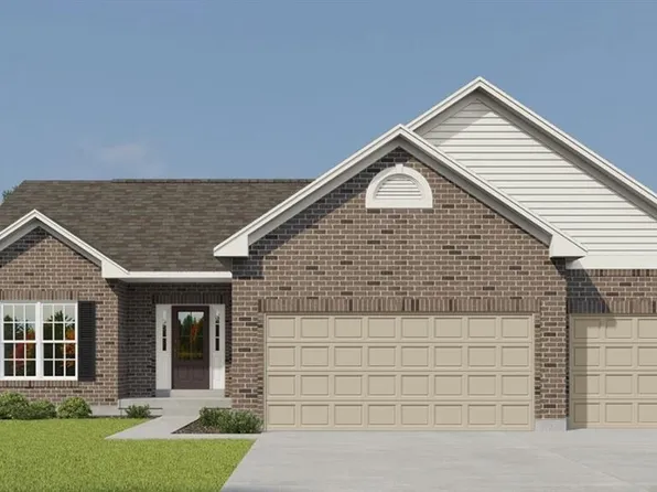 421 Farmhouse Dr, Wentzville, MO 63385