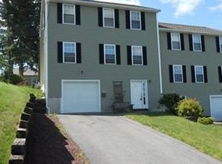 22 Christine St, Worcester, MA 01606