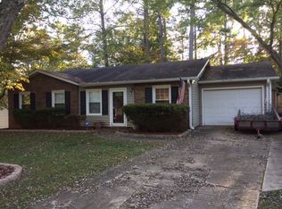 7524 Stuart Dr, Raleigh, NC 27615