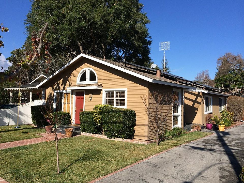 1st image of 1111 Fife Ave