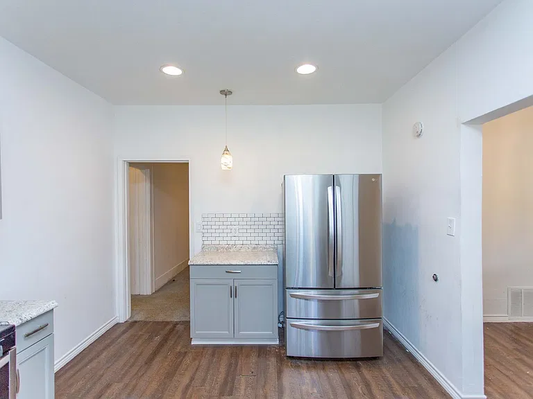 1710 Pearl Ave — Photo 24